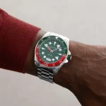 ⁦ساعة غوتشي Gucci Dive للرجال سويسري اصلي 45mm⁩ - الصورة ⁦3⁩