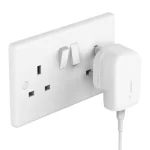 ⁦راس شاحن USB-C سريع 30W من Belkin للآيفون والسامسونج⁩ - الصورة ⁦5⁩