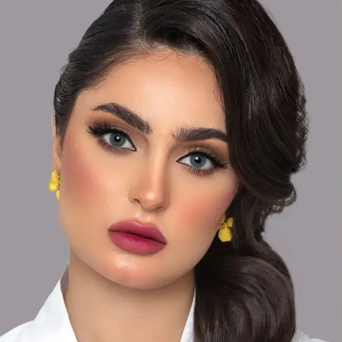 عدسات لاصقة سيا Sia أصلية - كلش زين