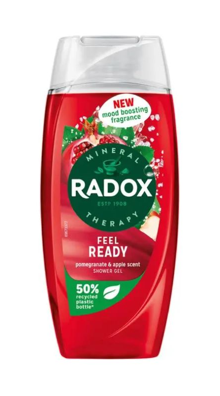 img-3437.jpg RADOX BODY WASH FEEL READY 225 ML - الصورة 1