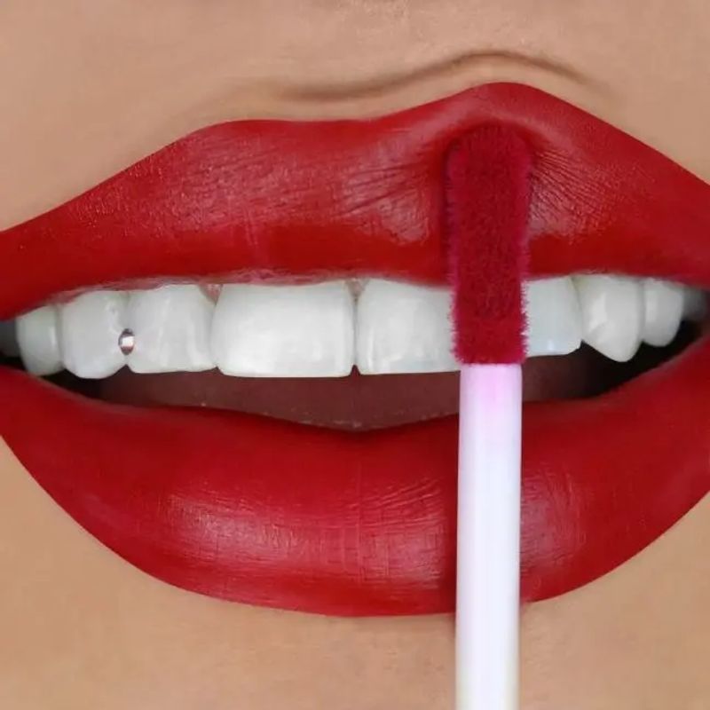 img-519.jpg BEAUTY CREATIONS LIPSTICK STAY VELVET - الصورة 1