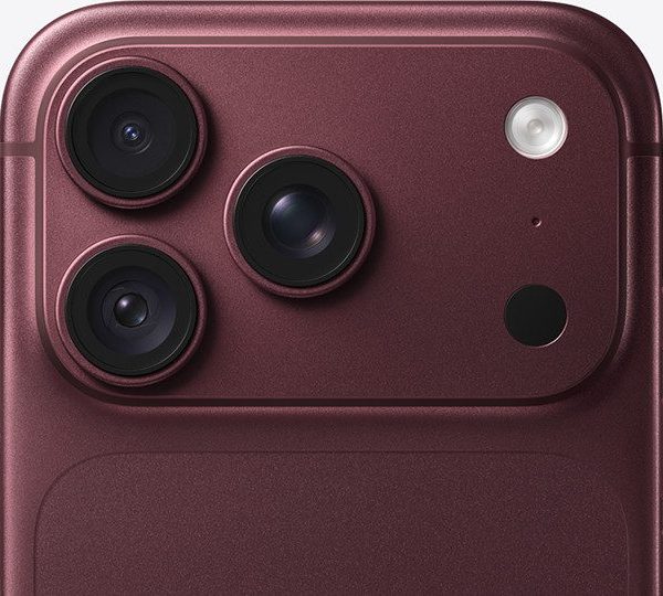iPhone 18 Pro Burgundy