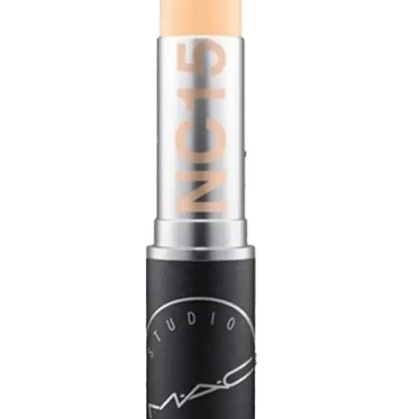 MAC FOUNDATION STUDIO FIX SOFT MATTE NC15