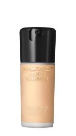 MAC FOUNDATION STUDIO RADIANCE NC18