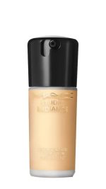 MAC FOUNDATION STUDIO RADIANCE NC20