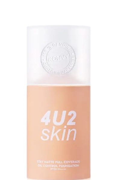 4U2 FOUNDATION STAY MATTE FULL COVERAGE 01 MATTE LIGHT